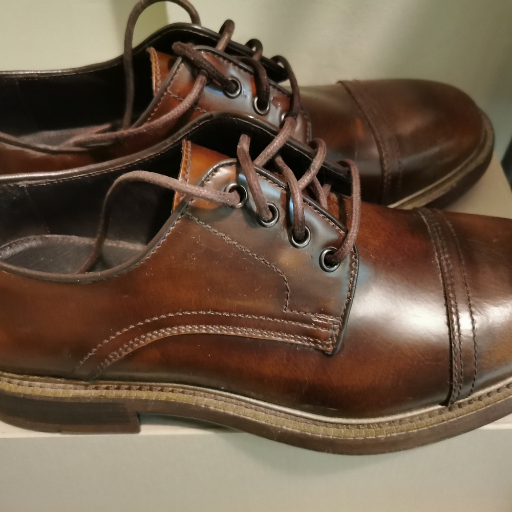 shoes - Picture 3 of 3